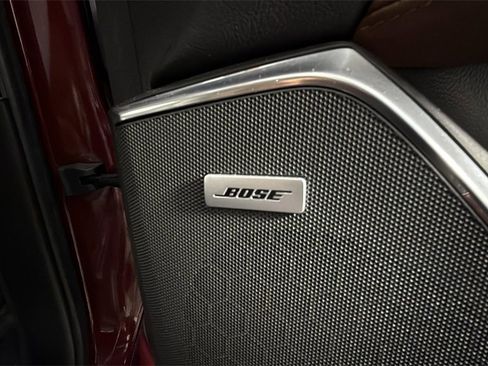 Used 2017 Cadillac Escalade Premium Luxury image 41