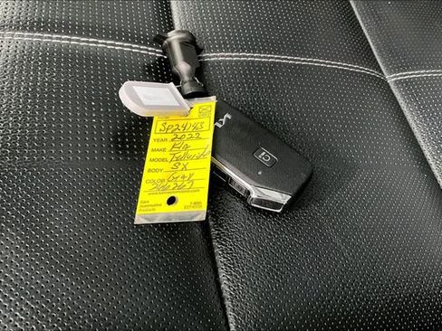 Used 2022 Kia Telluride SX image 10