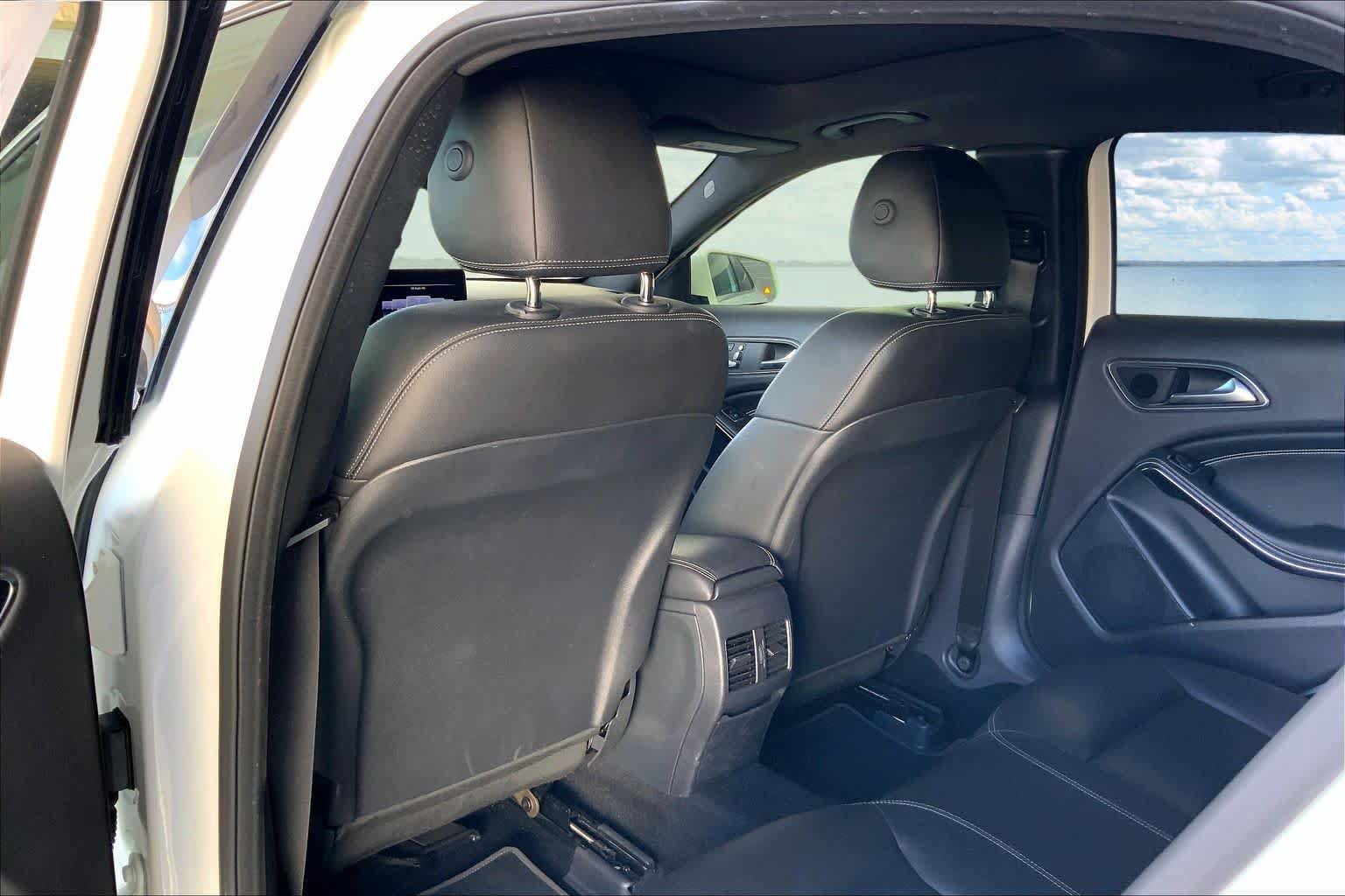 Used 2019 Mercedes-Benz GLA 250 4MATIC image 12