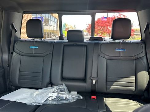 New 2026 Ford F150 Platinum w/ Equipment Group 702A High AWD/4WD image 18