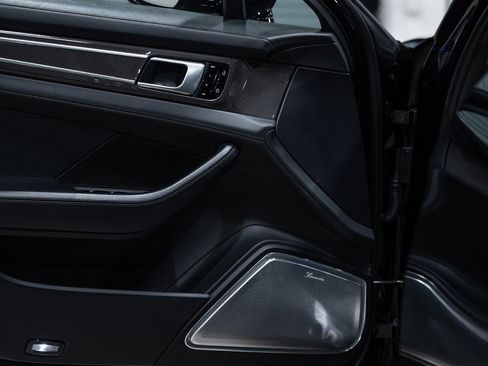 Used 2021 Porsche Panamera Turbo S image 26