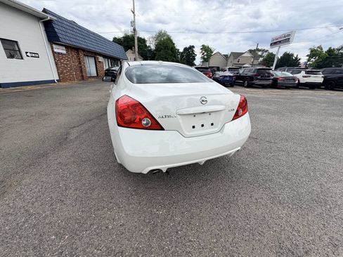 Used 2011 Nissan Altima 2.5 S w/ 2.5S Premium Pkg FWD image 42