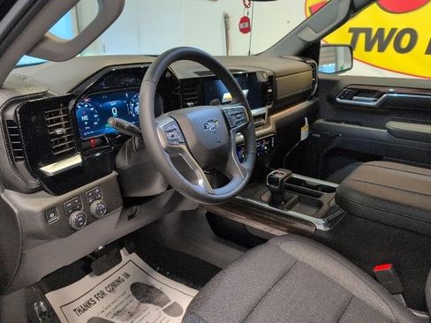 New 2026 Chevrolet Silverado 1500 RST w/ Dark Appearance Package image 14