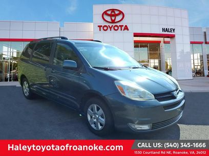 Used 2004 Toyota Sienna XLE w/ XLE Pkg 14