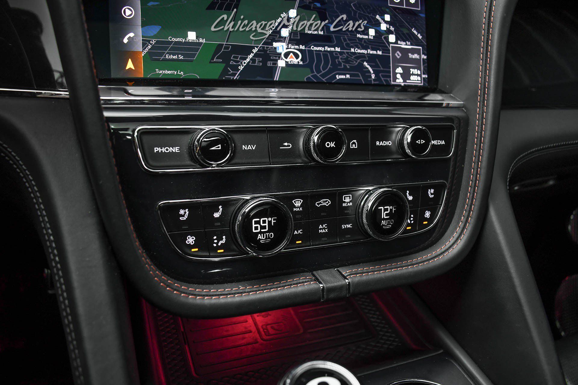 Used 2021 Bentley Bentayga AWD/4WD image 20