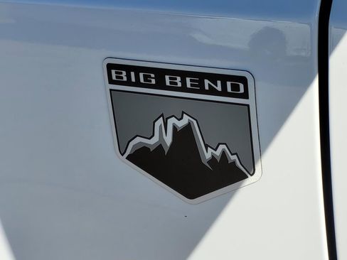 Used 2023 Ford Bronco Big Bend image 7