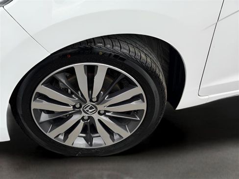 Used 2015 Honda Fit EX image 14