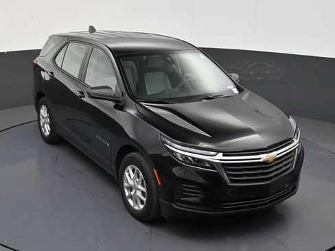 Used 2024 Chevrolet Equinox LS FWD image 18