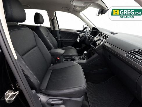 Used 2023 Volkswagen Tiguan SE FWD image 15