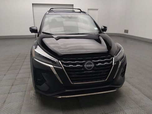 Used 2024 Nissan Kicks SR w/ SR Premium Package FWD image 14