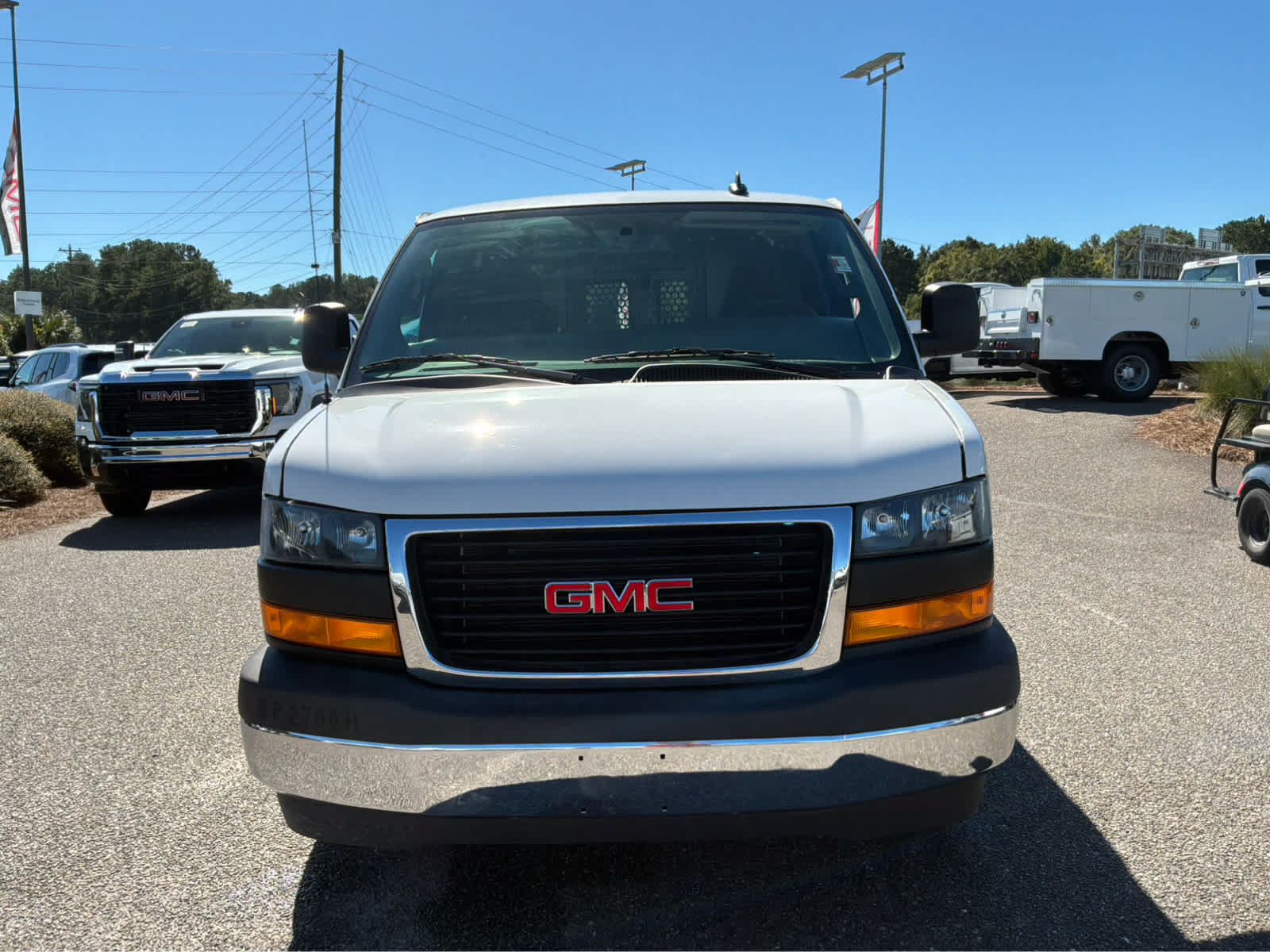 Used 2025 GMC Savana 2500 w/ Driver Convenience Package RWD image 2