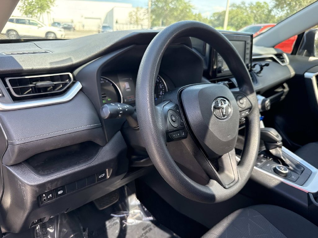 Used 2019 Toyota RAV4 XLE w/ Convenience Package AWD/4WD image 24