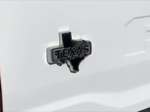 Certified 2024 Ford F150 XLT image 9
