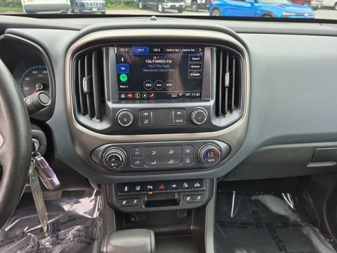 Used 2021 Chevrolet Colorado Z71 w/ Safety Package AWD/4WD image 15