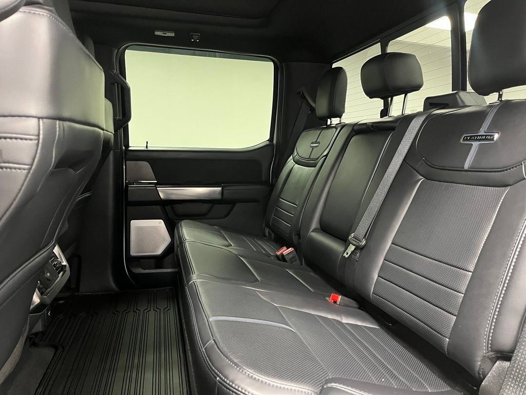 Used 2025 Ford F450 Platinum w/ FX4 Off-Road Package AWD/4WD image 47