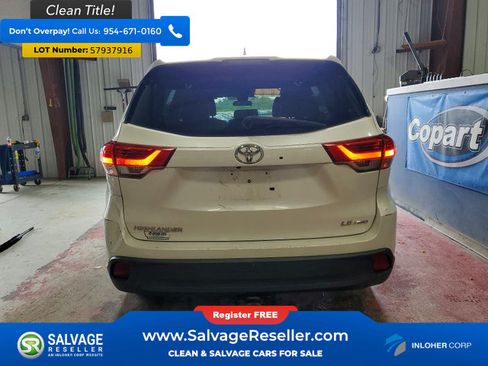 Used 2019 Toyota Highlander Plus AWD/4WD image 8