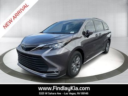 Used 2021 Toyota Sienna XLE