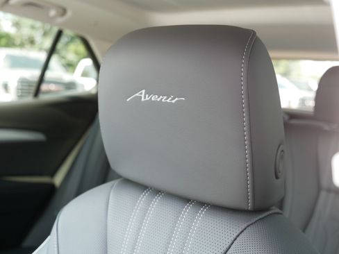 Used 2026 Buick Envision Avenir AWD/4WD image 36