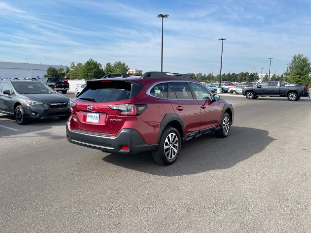 Certified 2025 Subaru Outback Premium AWD/4WD image 5