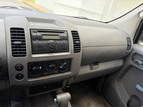 Used 2013 Nissan Frontier S RWD image 14