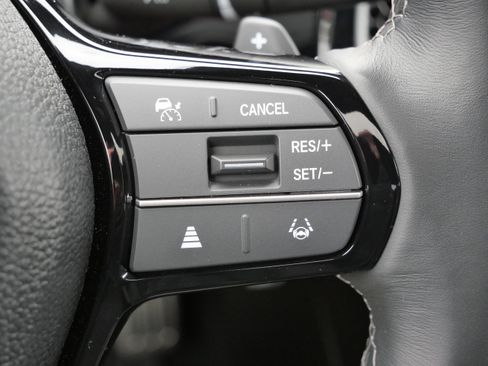 Used 2025 Honda Civic Sport image 32