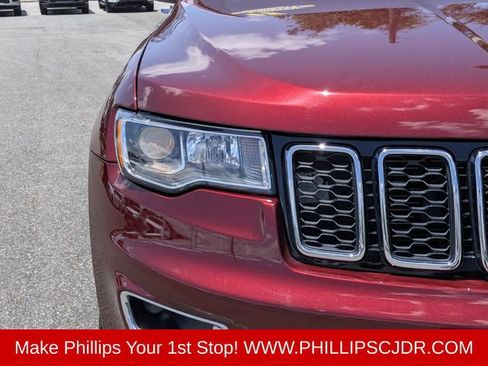 Certified 2017 Jeep Grand Cherokee Limited AWD/4WD image 9