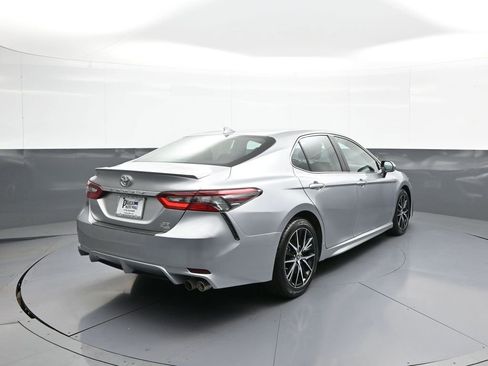 Certified 2023 Toyota Camry SE w/ Cold Weather Package AWD/4WD image 6