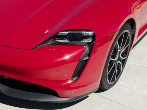 New 2024 Porsche Taycan 4S image 11