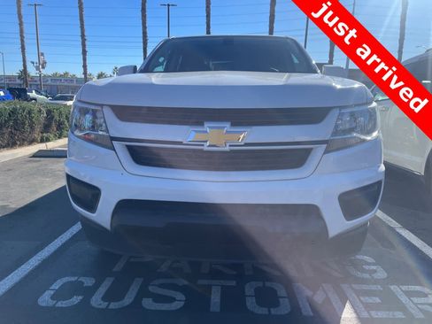 Used 2019 Chevrolet Colorado W/T w/ Custom Special Edition image 8