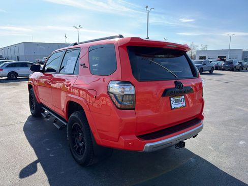 Used 2024 Toyota 4Runner TRD Off-Road Premium w/ Off Road Premium Plus Package image 6