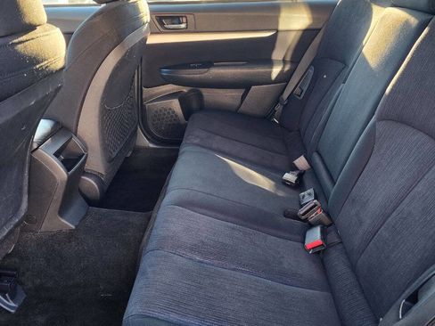 Used 2013 Subaru Outback 2.5i Premium w/ All-Weather Pkg image 18