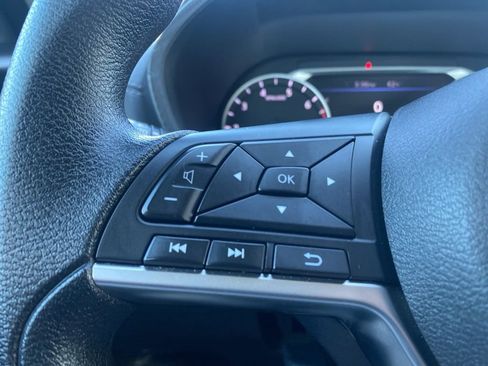 Used 2024 Nissan Sentra SV image 17