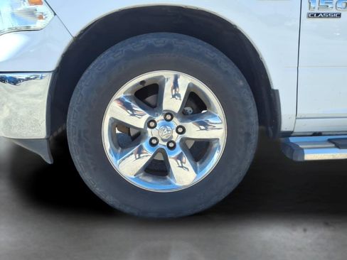 Used 2019 RAM 1500 Big Horn RWD image 9