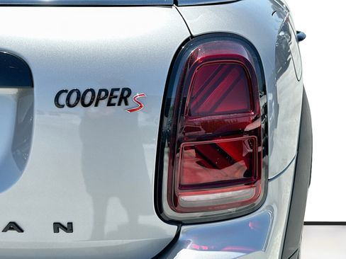 Certified 2024 MINI Cooper Countryman S w/ Premium Package FWD image 32