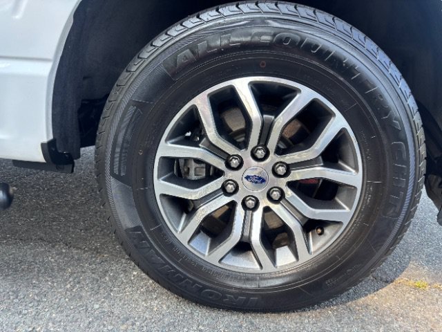 Used 2021 Ford F150 Lariat w/ FX4 Off-Road Package AWD/4WD image 23