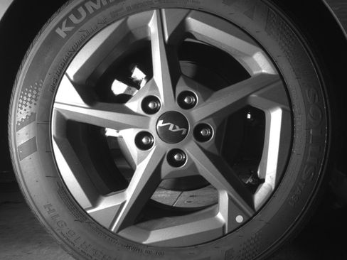 Used 2025 Kia K4 LXS image 15