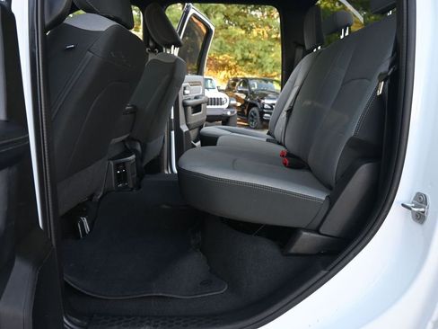 Used 2022 RAM 3500 Big Horn image 22