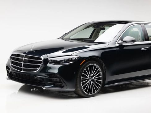Used 2022 Mercedes-Benz S 580 4MATIC Sedan image 36