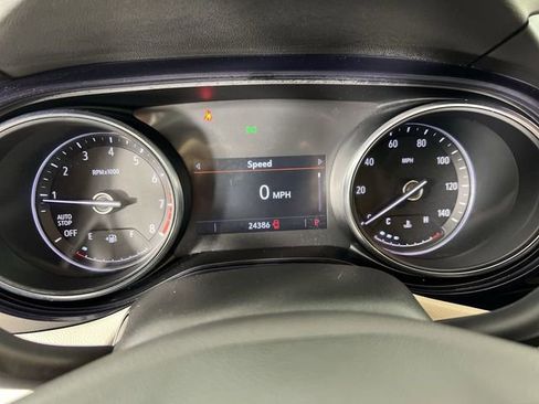Certified 2023 Buick Encore GX Essence w/ Experience Buick Package FWD image 11