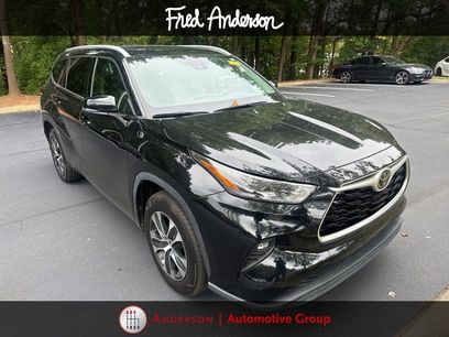 Used 2022 Toyota Highlander XLE