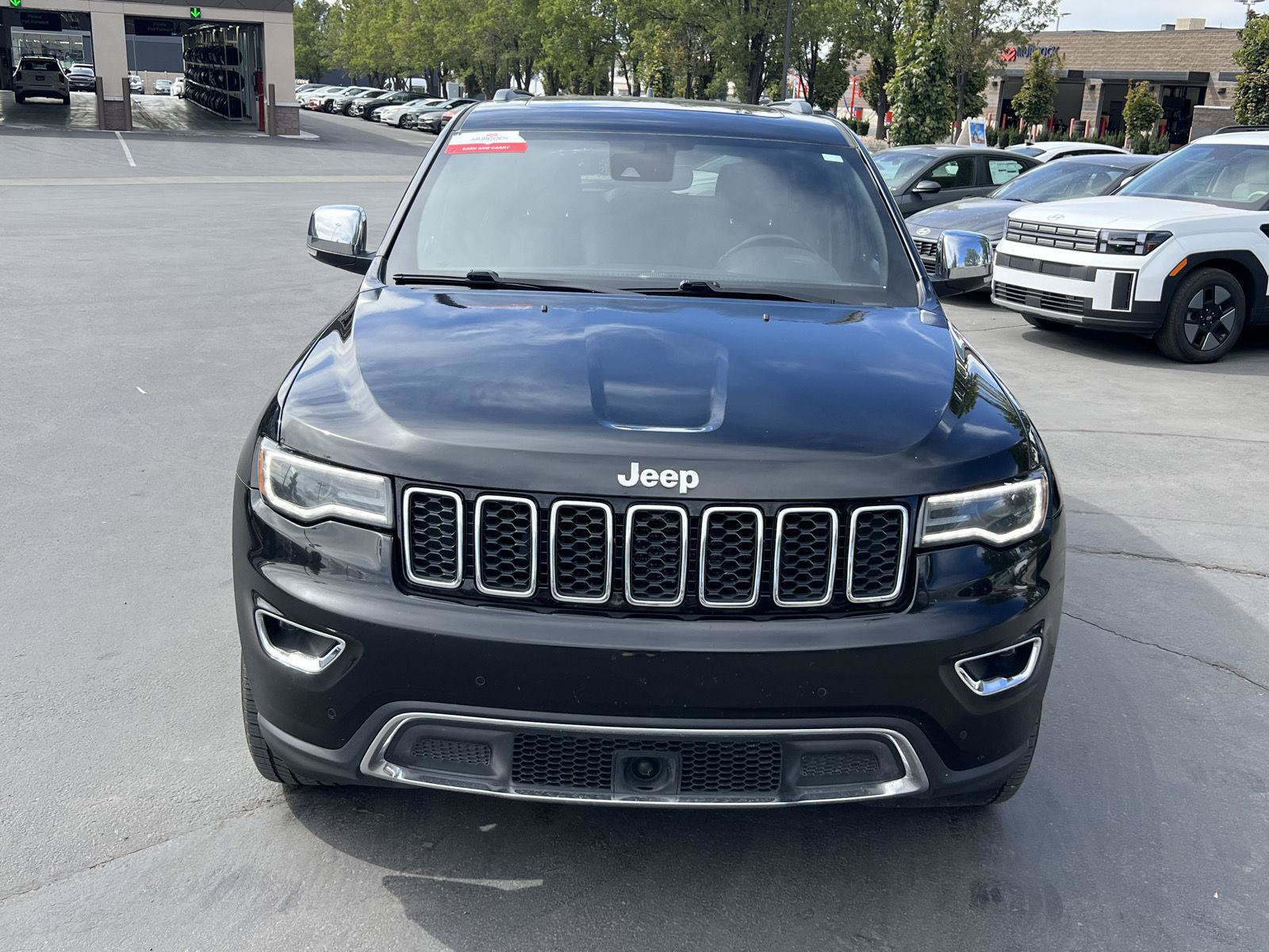 Used 2022 Jeep Grand Cherokee Limited w/ Trailer Tow Group IV AWD/4WD image 11
