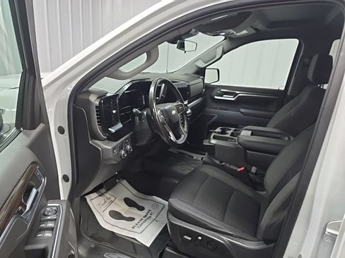 Used 2022 Chevrolet Silverado 1500 LT RWD image 28