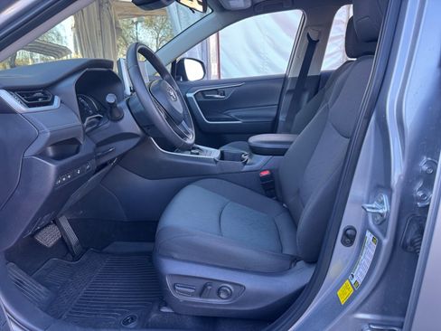 Used 2024 Toyota RAV4 XLE image 14