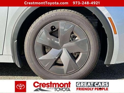 Certified 2024 Toyota Prius LE image 6