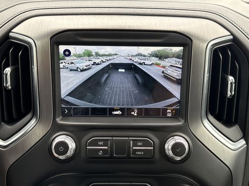 Used 2021 GMC Sierra 3500 Denali w/ Denali Ultimate Package AWD/4WD image 28