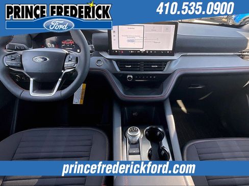 New 2026 Ford Explorer ST-Line w/ ST-Line Street Pack image 5