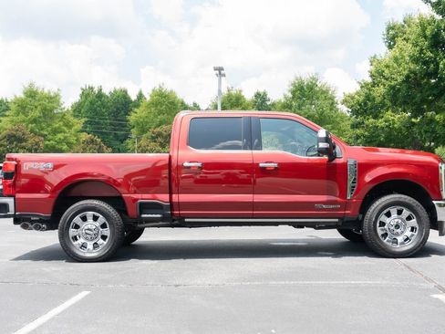 Used 2025 Ford F250 Lariat w/ Lariat Ultimate Package AWD/4WD image 17