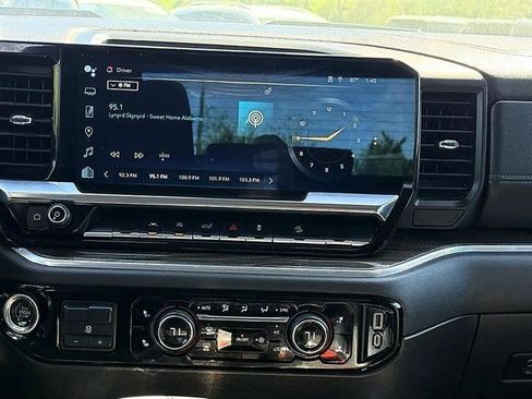 Used 2023 Chevrolet Silverado 1500 LT Trail Boss w/ Protection Package image 34