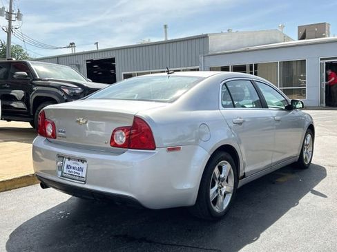 Used 2008 Chevrolet Malibu LT w/ Power Convenience Package FWD image 11