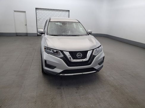 Used 2019 Nissan Rogue S AWD/4WD image 14